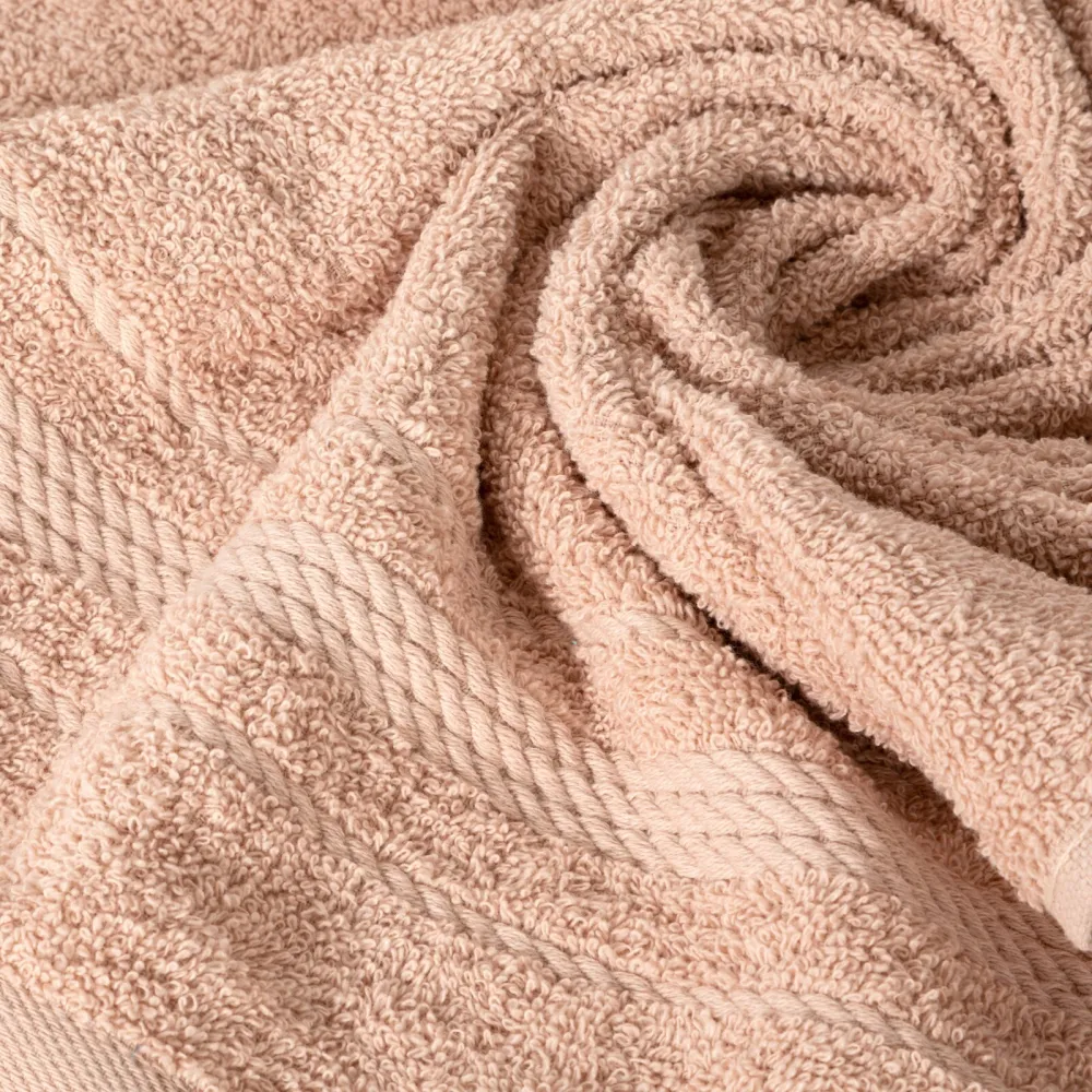 Ręcznik Elma 50x90 pudrowy różowy frotte  450g/m2 Eurofirany