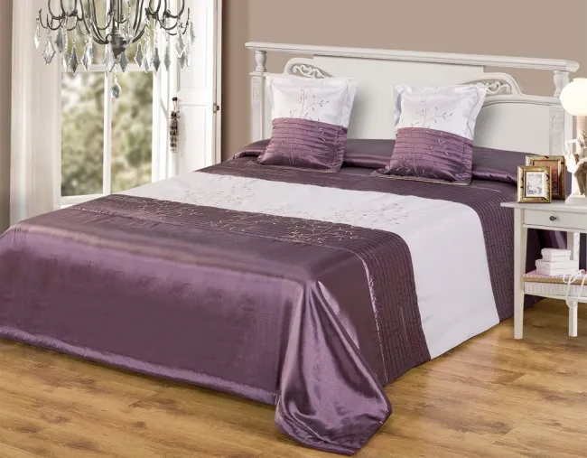 Narzuta dekoracyjna KARO 220x240+poszewki 40x40-2 szt 118180 Purple -Fiolet