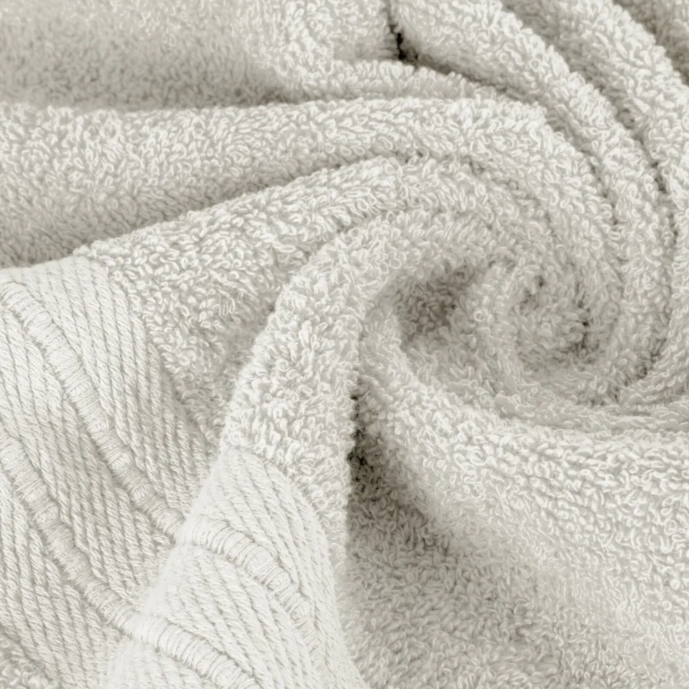 Ręcznik Kaya 50x90 kremowy frotte  500g/m2 Eurofirany