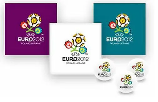 Ręcznik magiczny 30x30 EURO2012   Piłka z Logo biała 4137