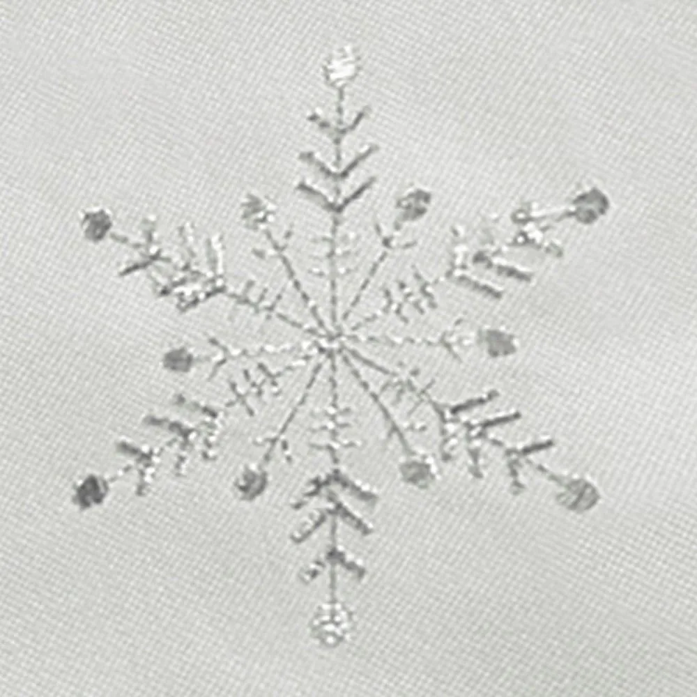 Obrus świąteczny 85x85 Kevin śnieżynki gwiazdki kremowy srebrny Eurfirany
