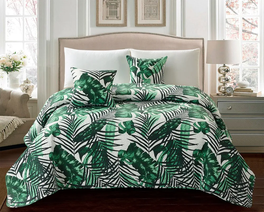 Narzuta dekoracyjna 240x260 biała  zielona liście palmy pikowana Jungle