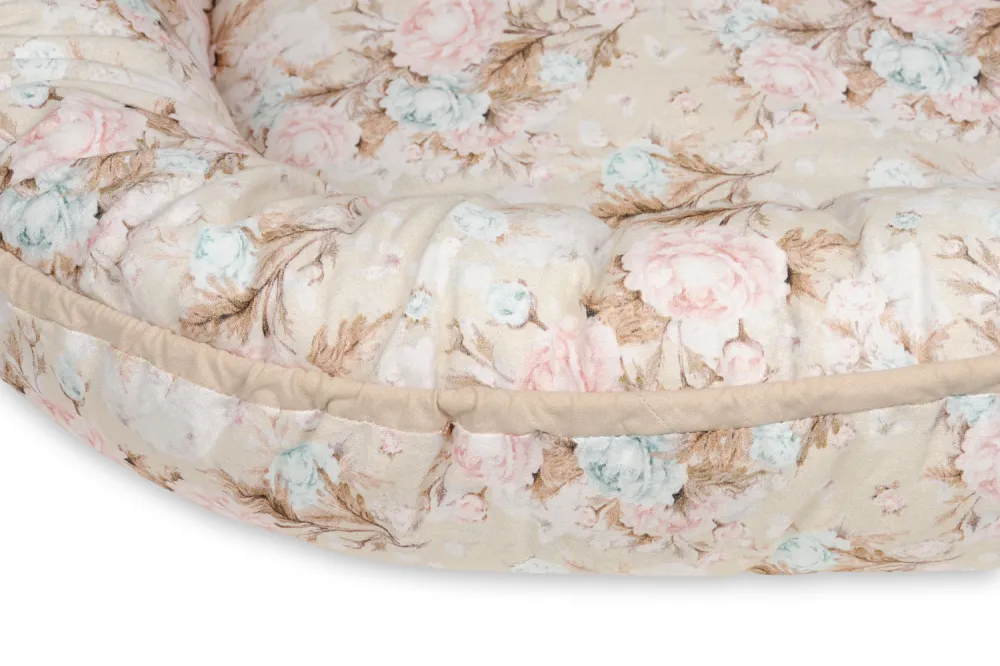 Gniazdko niemowlęce Prestige natural      cotton 55x80 beżowe kwiaty materacyk pozycjonujący