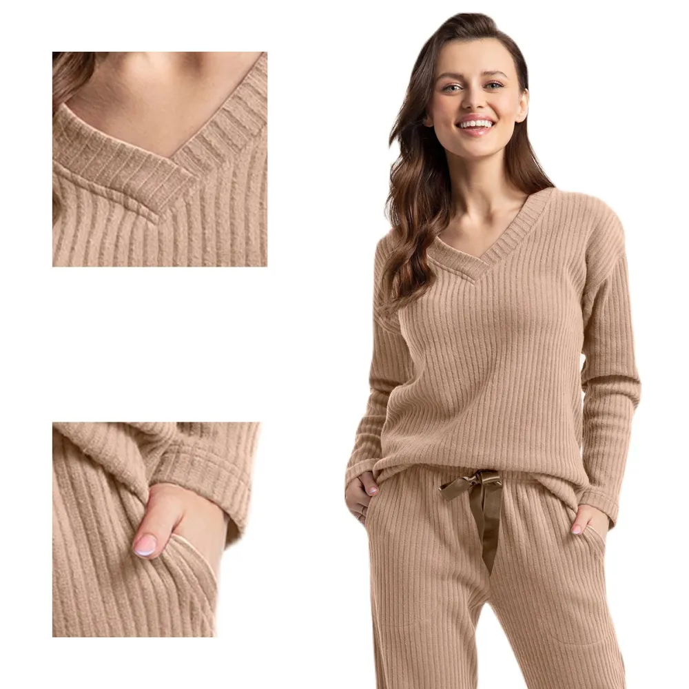 Piżama damska długa 629 beżowa prążki     typu sweterek rozmiar: 3XL