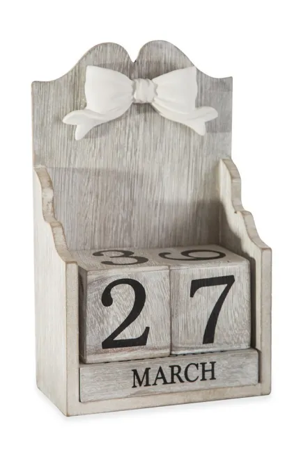Kalendarz dekoracyjny 14x6x22 Arin 02 drewniany srebrny kokarda biała