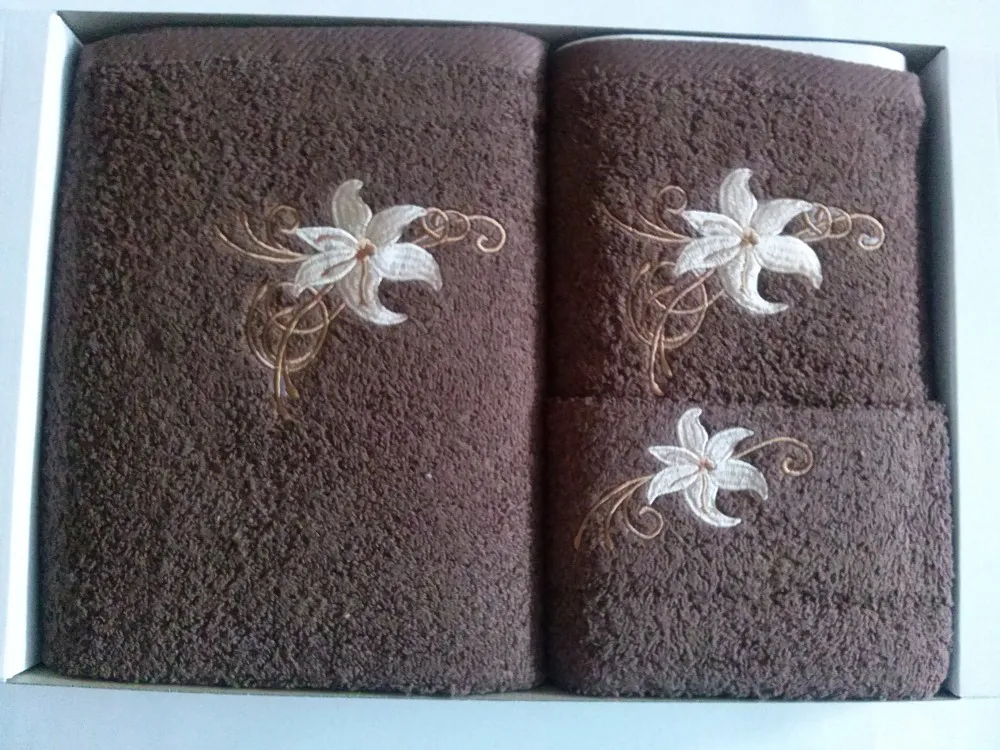 Komplet ręczników Frotte 3 szt brązowe z haftem kwiaty Lilii