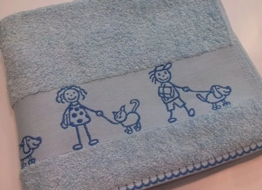 Ręcznik Fun 70x120 niebieski plamy chlopiec dziewczynka pies kot Niska Cena
