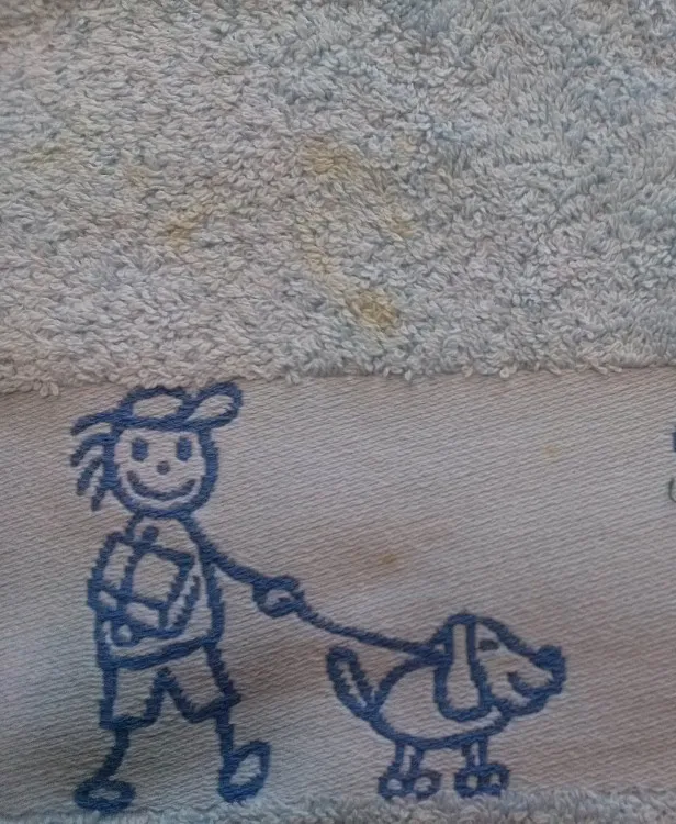 Ręcznik Fun 70x120 niebieski plamy chlopiec dziewczynka pies kot Niska Cena
Ręcznik posiada niewielkie przybrudzenia widoczne na zdjęciu.