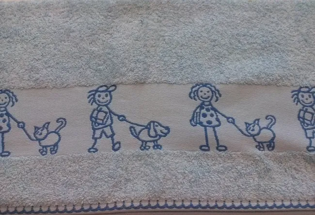 Ręcznik Fun 70x120 niebieski plamy chlopiec dziewczynka pies kot Niska Cena