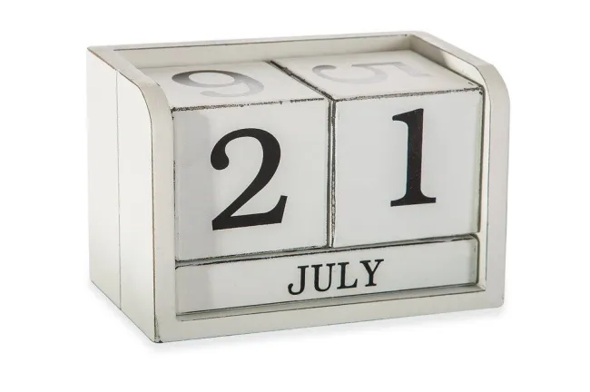 Kalendarz dekoracyjny 15x8x10 Arin 01 drewniany biały Eurofirany