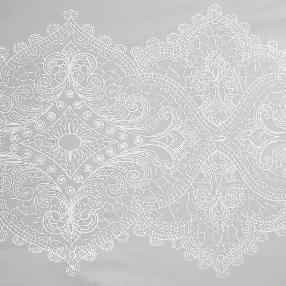 Pościel satynowa 200x220 Ines srebrna ornament biały haftowana Eurofirany