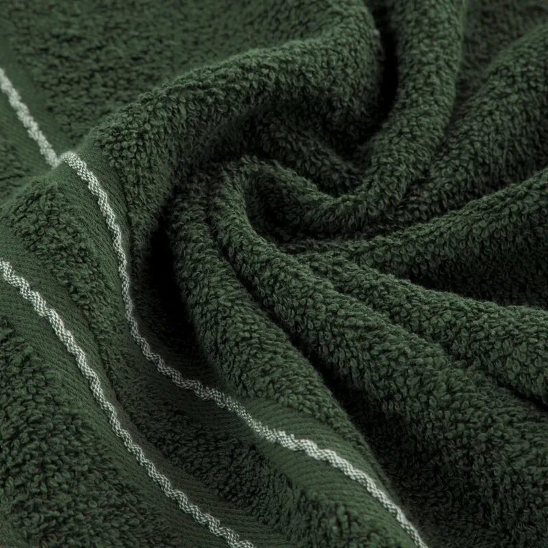 Ręcznik Emina 50x90 zielony zdobiony  stebnowaną bordiurą 500 g/m2 Eurofirany