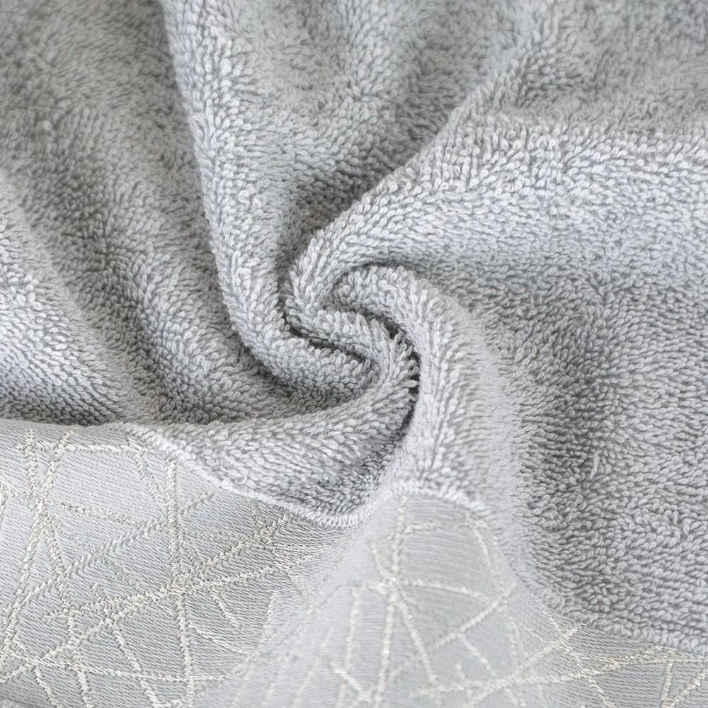 Ręcznik Nika 70x140 srebny frotte  480g/m2 Eurofirany