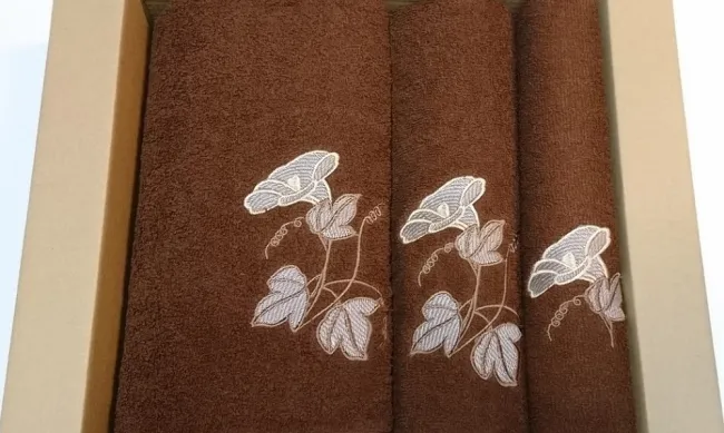 Komplet ręczników Wenus 3 szt brązowy z haftem kwiat nasturcji 30x50 50x100 70x140