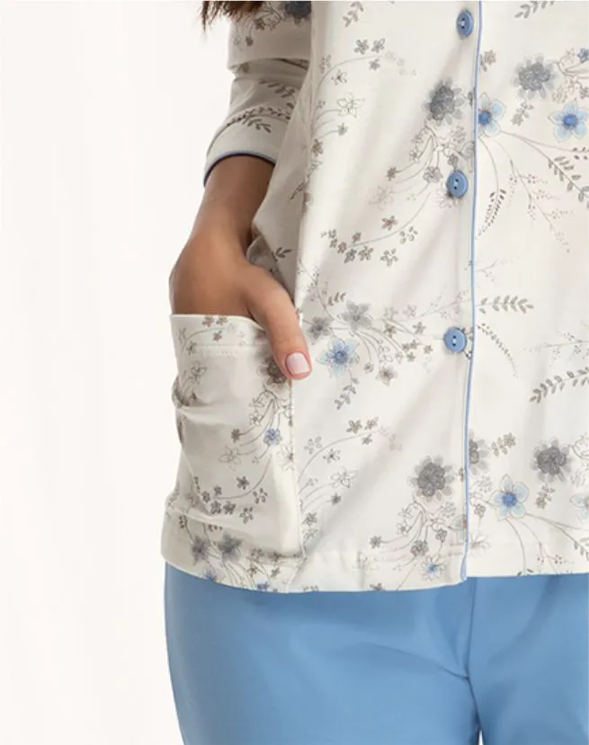 Piżama damska 638 niebieska kwiatowa L rękaw 3/4 spodnie 3/4 rozpinana bawełniana