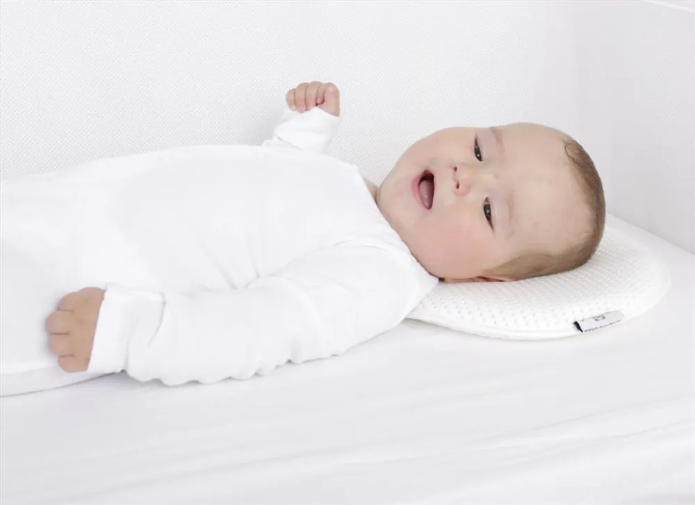 Poduszka niemowlęca SHAPE biała
