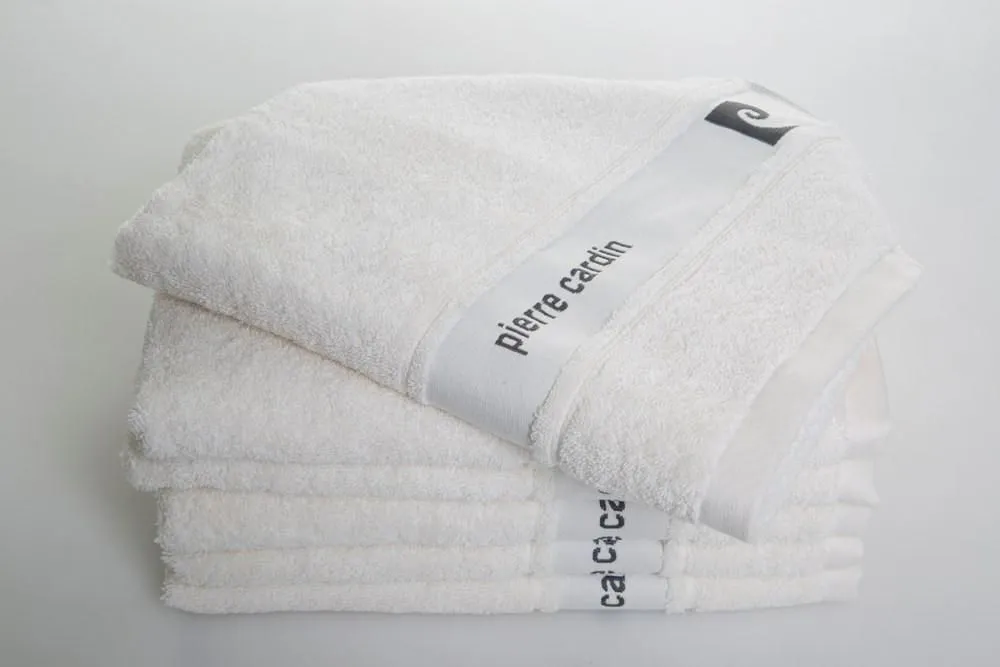 Ręcznik Nel 70x140 biały 480g/m2 Pierre Cardin