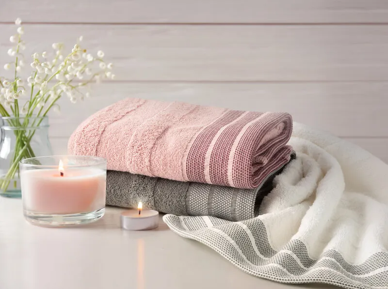 Ręcznik Pati 50x90 pudrowy różowy frotte  500g/m2 Eurofirany