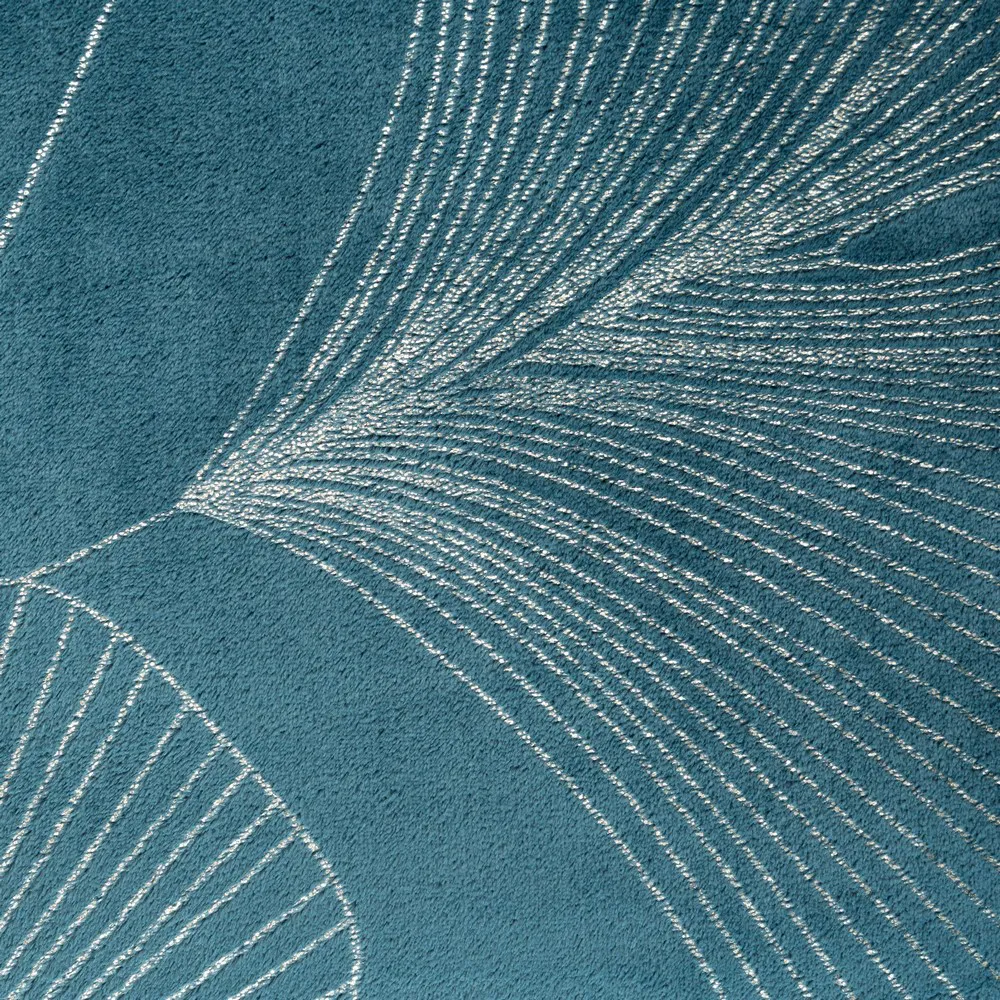 Koc narzuta z mikrofibry 150x200 Ginko 1 niebieski z błyszczącym nadrukiem liści miłorzębu Eurofirany