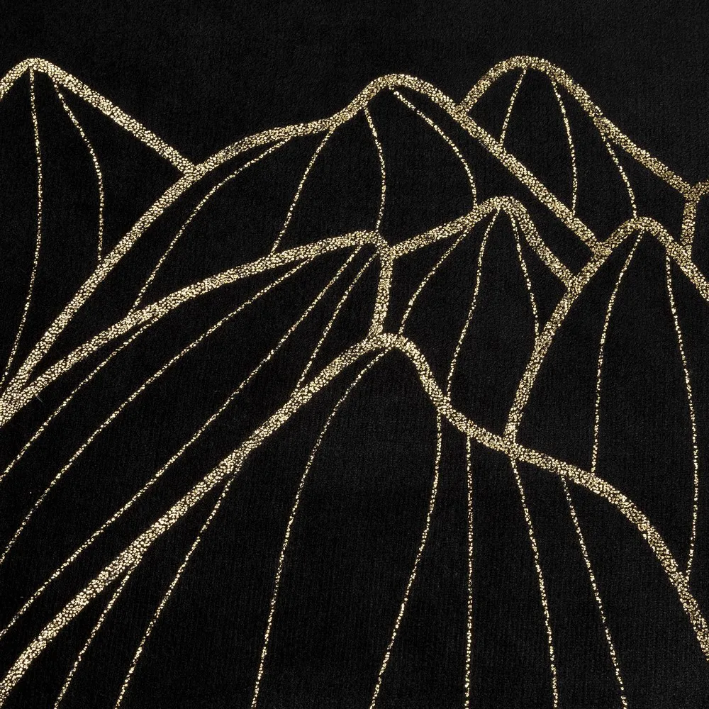 Koc narzuta z mikrofibry 150x200 Lotos 7 czarny złoty kwiat lotosu Eurofirany