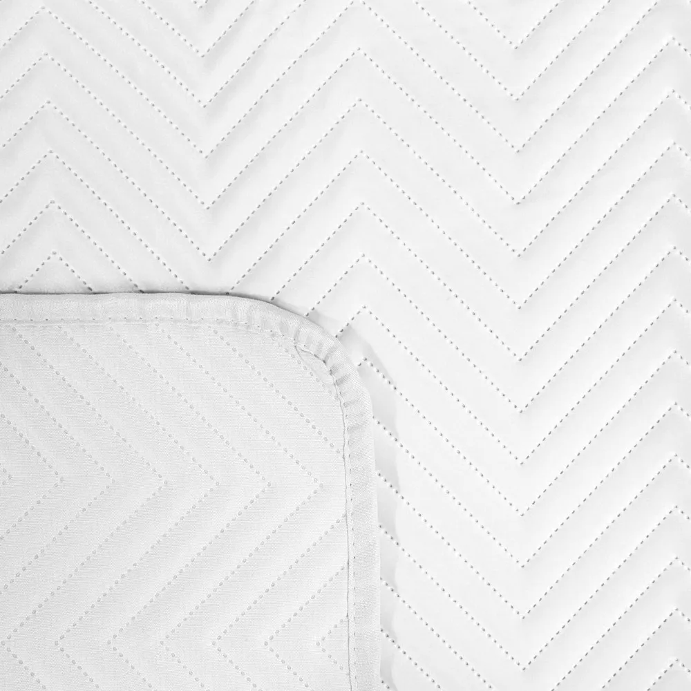 Narzuta dekoracyjna 230x260 Sofia biała welwetowa jodełka Eurofirany