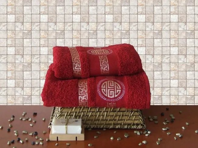 Komplet ręczników w pudełku 2 szt Antik T12015/C czerwony klucz grecki 50x90,70x140