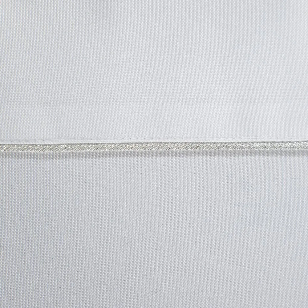 Obrus 140x220 Madele biały srebrna lamówka w pudełku Eurofirany