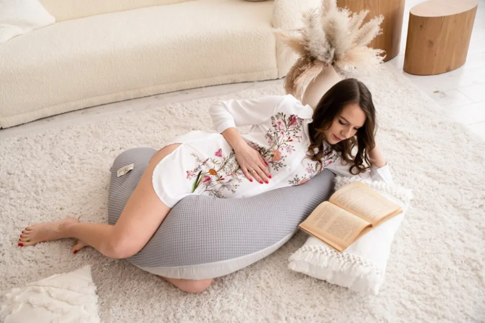 Poduszka pozycjonująca Relax Muslin       Prestige wafel grafitowa 190 cm do karmienia ciążowa wypoczynkowa