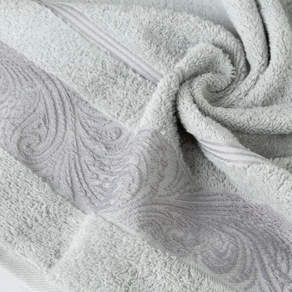 Ręcznik Sylwia 1 70x140 srebrny frotte    z żakardową bordiurą 500g/m2 Eurofirany