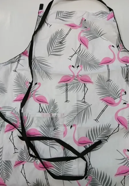 Fartuch kuchenny bawełniany 75x62 biała flamingi różowe liście palmy szare