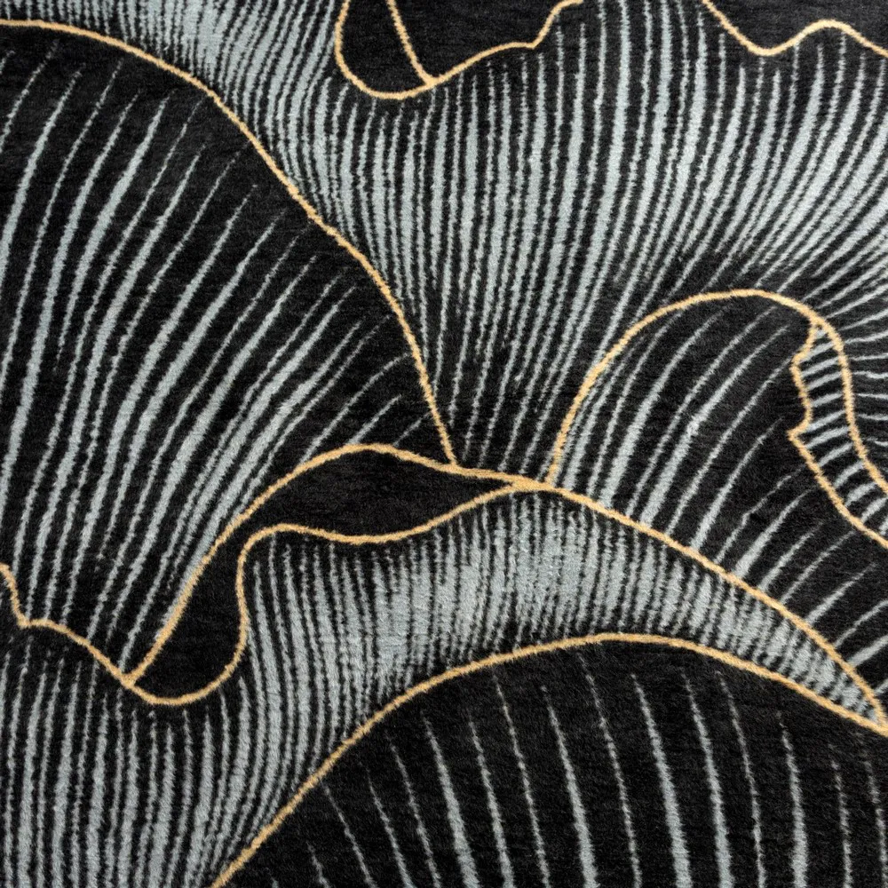 Koc narzuta 150x200 Peonia 1 czarny beżowy kwiaty płatki peonii bawełniany akrylowy dwustronny Limited Collection Eurofirany