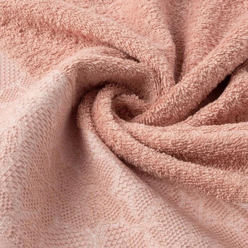 Ręcznik Tulia 70x140 pudrowy różowy  frotte 485 g/m2 Eurofirany