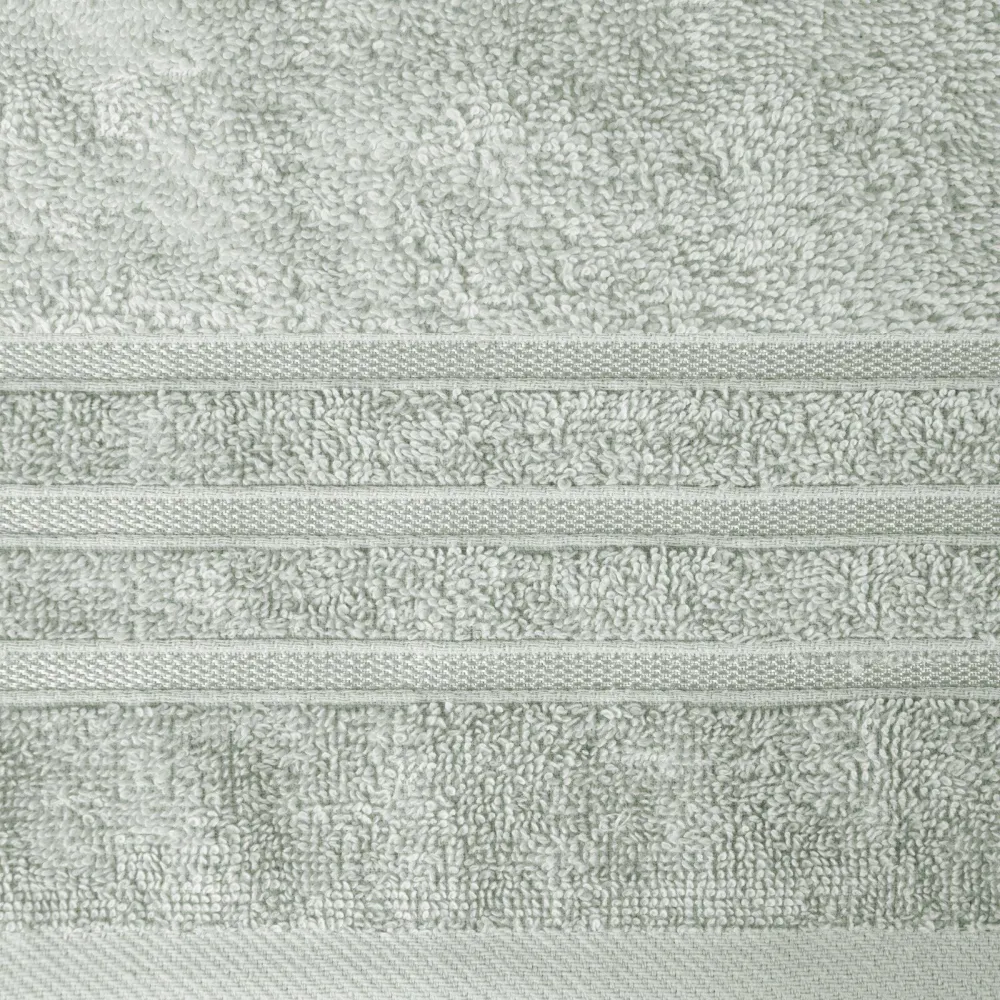 Komplet ręczników 2 szt Loca srebrny      upominkowy frotte 480g/m2 Eurofirany