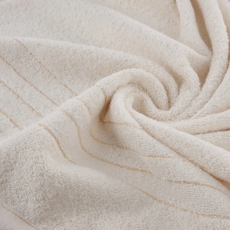 Ręcznik Gala 30x50 kremowy zdobiony  błyszczącą nicią 500 g/m2 Eurofirany