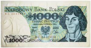 Ręcznik Tysiąc złotych Tysiak banknot 76x152 1000 złotych Mikołaj Kopernik 1000 zł motyw banknotu niebieski na prezent