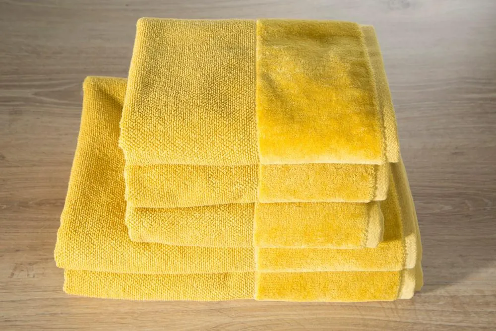 Ręcznik Lucy 70x140 musztardowy 500g/m2 Eurofirany