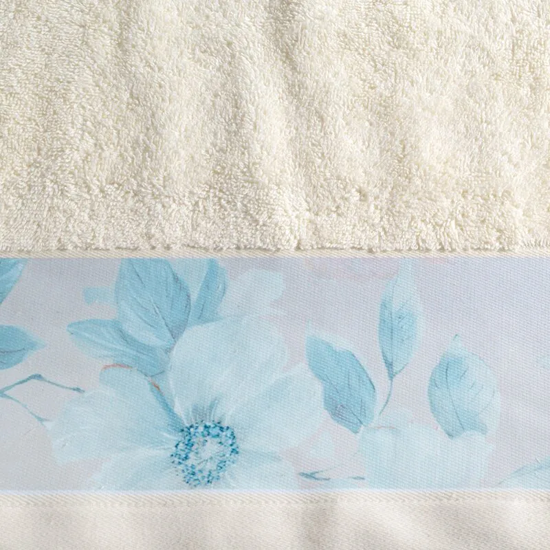 Ręcznik Aline 70x140 kremowy niebieski    kwiaty 485g/m2 Eurofirany