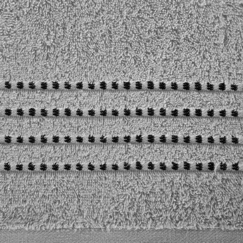 Ręcznik 50x90 Fiore stalowy 500g/m2 frotte Eurofirany ozdobiony bordiurą w postaci cienkich paseczków