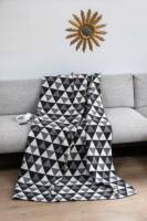 Koc bawełniany akrylowy 150x200 1705/2 trójkąty biały czarny narzuta pled wykończony frędzlami