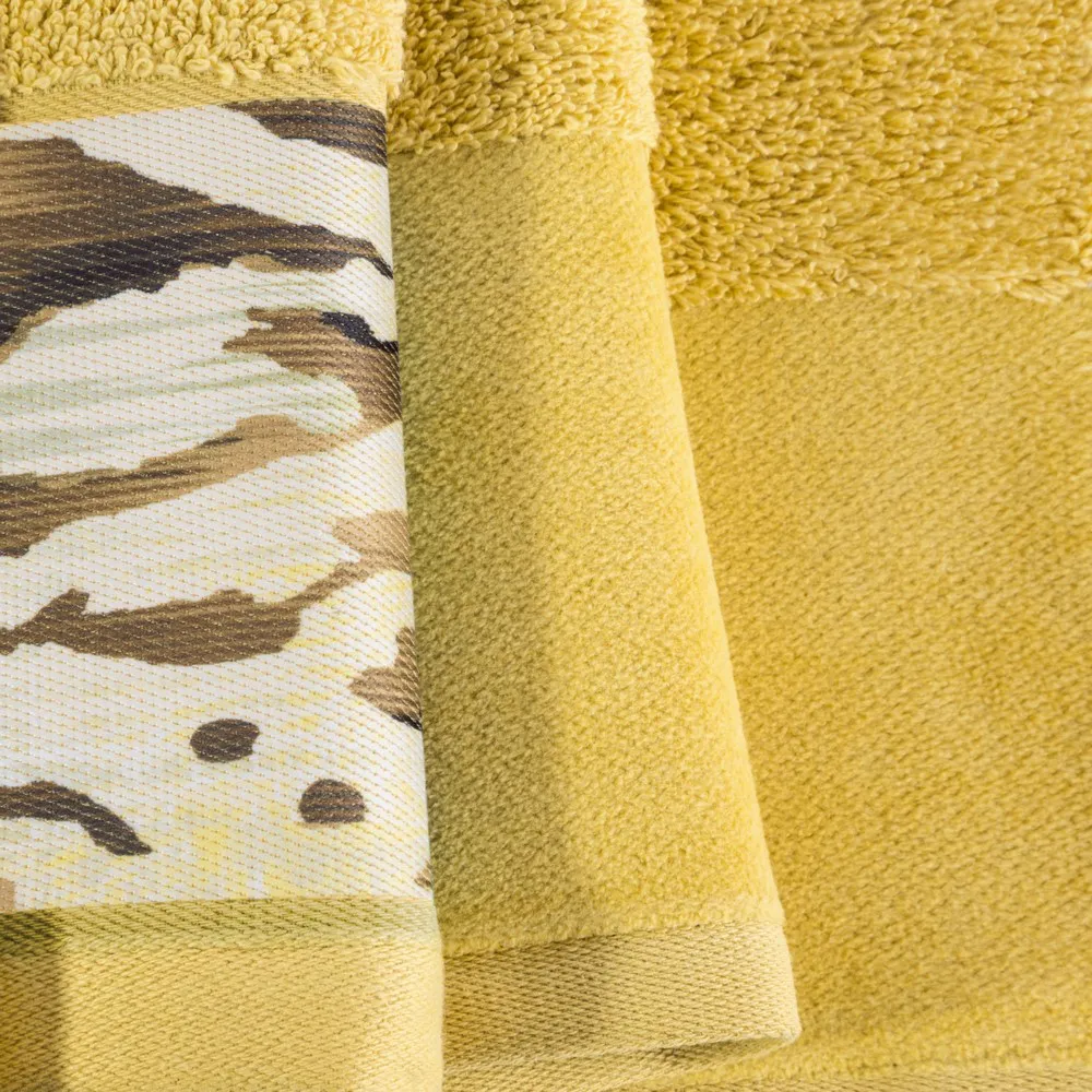 Komplet ręczników w pudełku Cecil 2szt 70x140 musztardowy 500g/m2 frotte Eva Minge Eurofirany