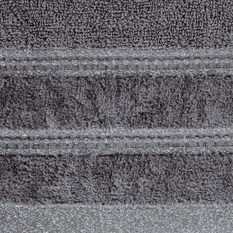 Ręcznik Glory 1 70x140 stalowy  z welurową bordiurą i błyszczącą nicią 500g/m2 Eurofirany