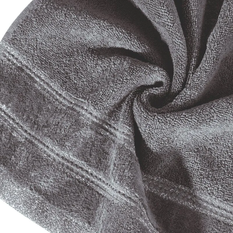 Ręcznik Glory 1 70x140 stalowy  z welurową bordiurą i błyszczącą nicią 500g/m2 Eurofirany
