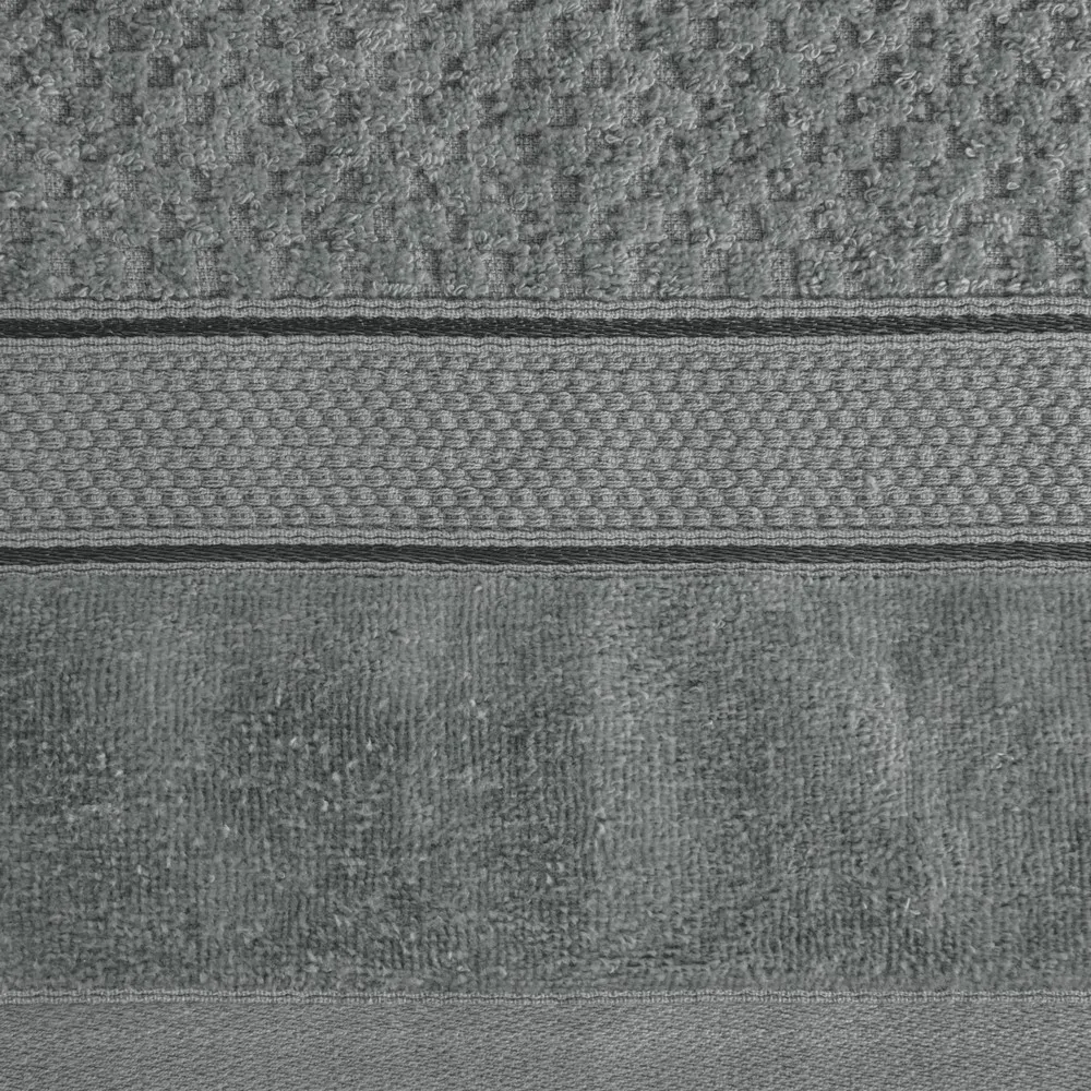 Ręcznik Jessi 30x50 stalowy 500g/m2 z fakturą wytłaczanej krateczki i welurową bordiurą frotte Eurofirany