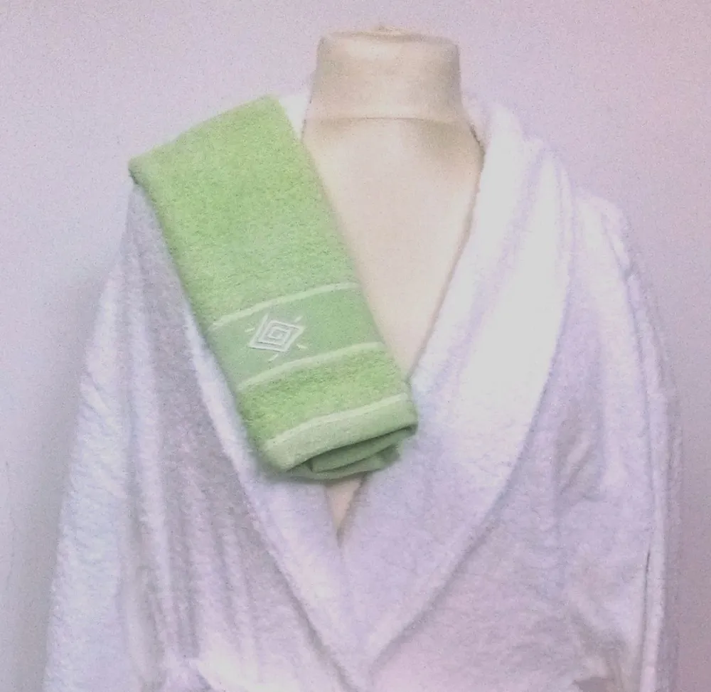 Szlafrok Valentini  Biały rozmiar XL plus ręcznik