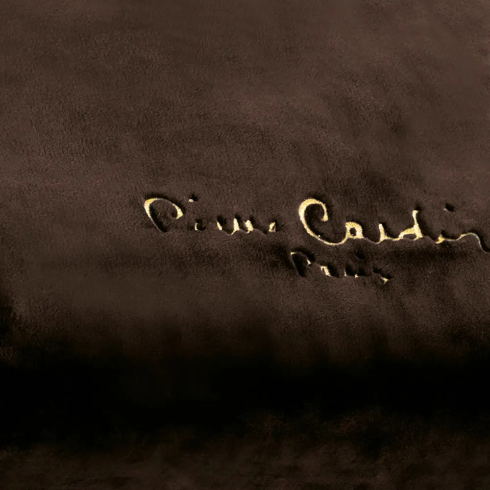 Koc narzuta akrylowy 220x240 Clara 670g/m2 brązowy złoty haft Pierre Cardin