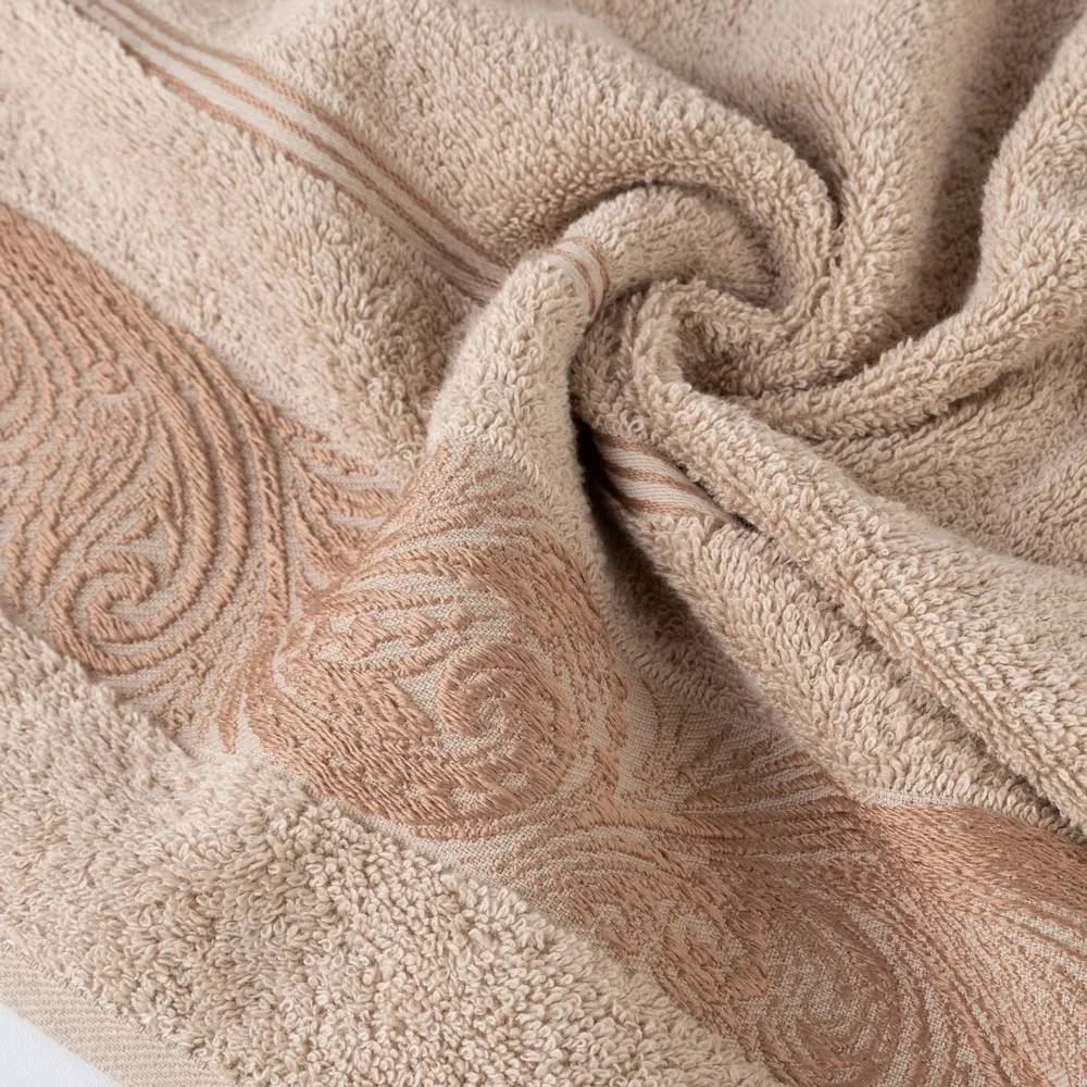 Ręcznik Sylwia 1 70x140 brązowy frotte    z żakardową bordiurą 500g/m2 Eurofirany