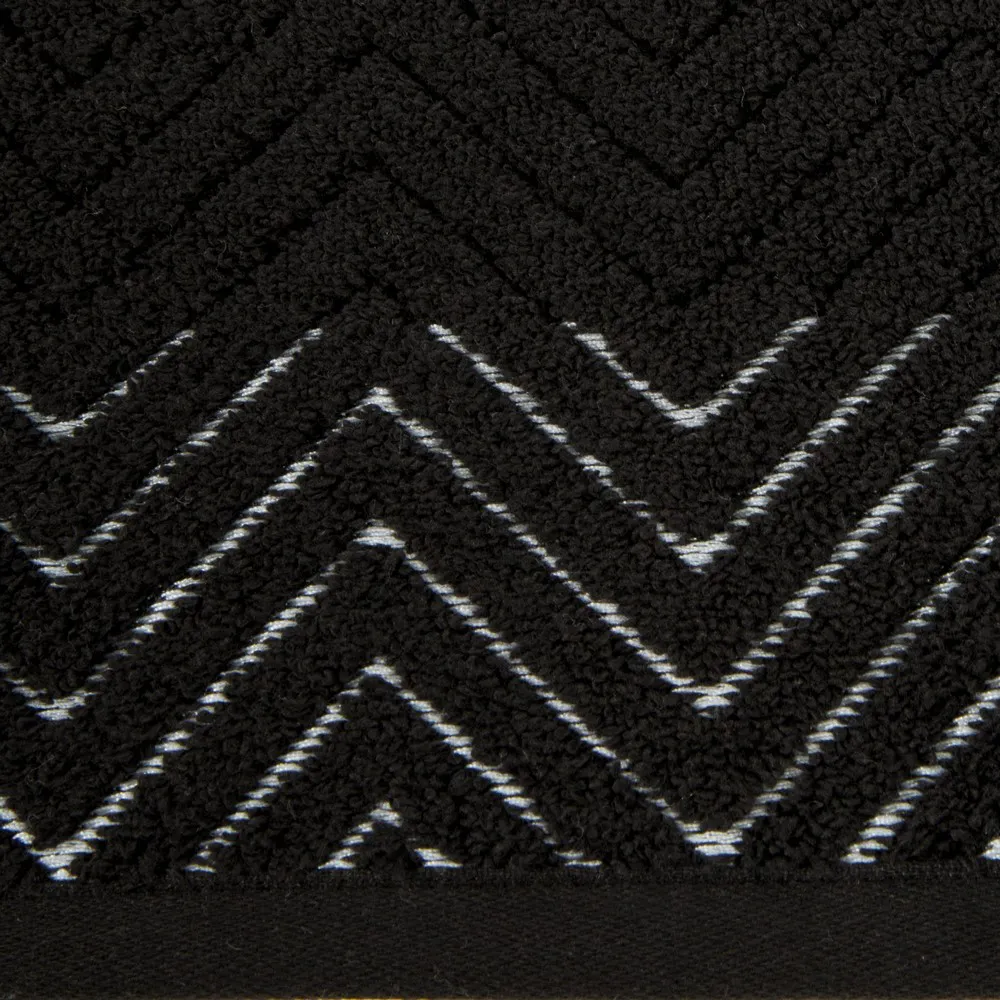 Ręcznik Indila 70x140 czarny 550g/m2 frotte geometryczny wzór Eurofirany