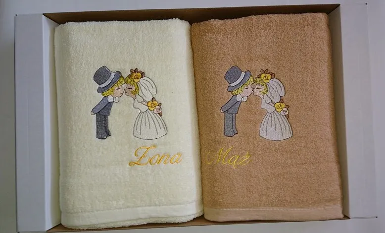Komplet ręczników Wenus 2szt. 70x140 Młoda Para Mąż Żona kremowy beżowy napis żółty 1875