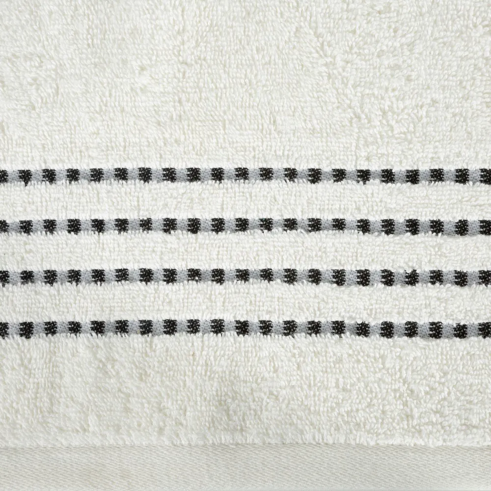 Ręcznik 50x90 Fiore kremowy 500g/m2 frotte Eurofirany ozdobiony bordiurą w postaci cienkich paseczków
