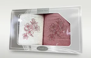 Komplet ręczników w pudełku 2 szt 70x140  Gift biały różowy wzór 1 Frotex